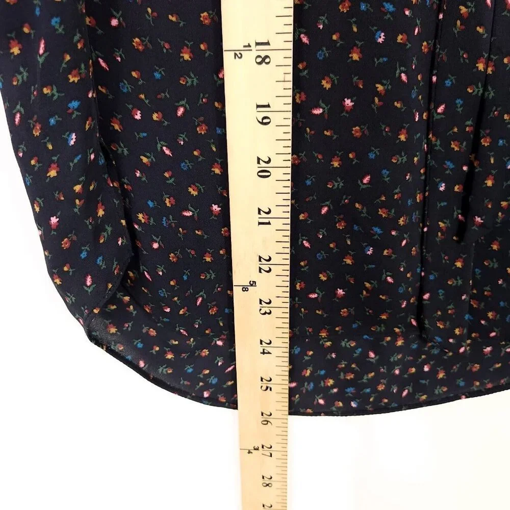 Veronica Beard 100% Silk Top Size 8 Neck Tie Sleeveless Blouse Floral Sleeveless - Picture 13 of 14